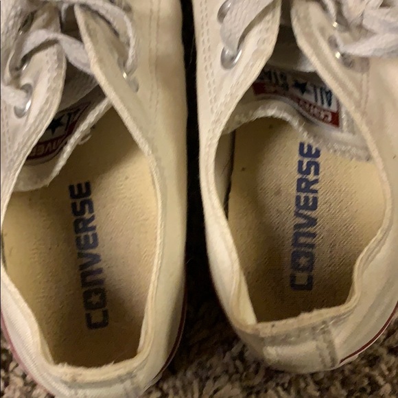 Women’s white converse size 7 - Picture 5 of 7
